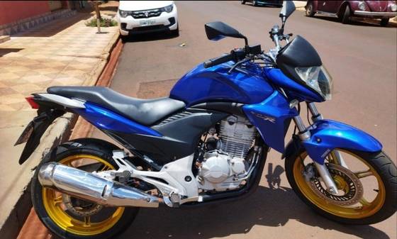 HONDA CB 300R 